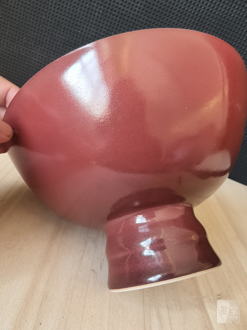 A copper red glazed porcelain 'Stemcup' - 图9